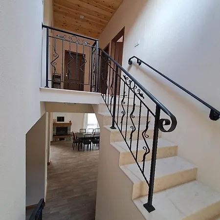 тиловите къщи Villa