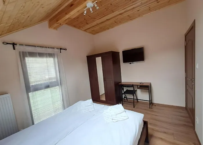 тиловите къщи Willa Ribarica