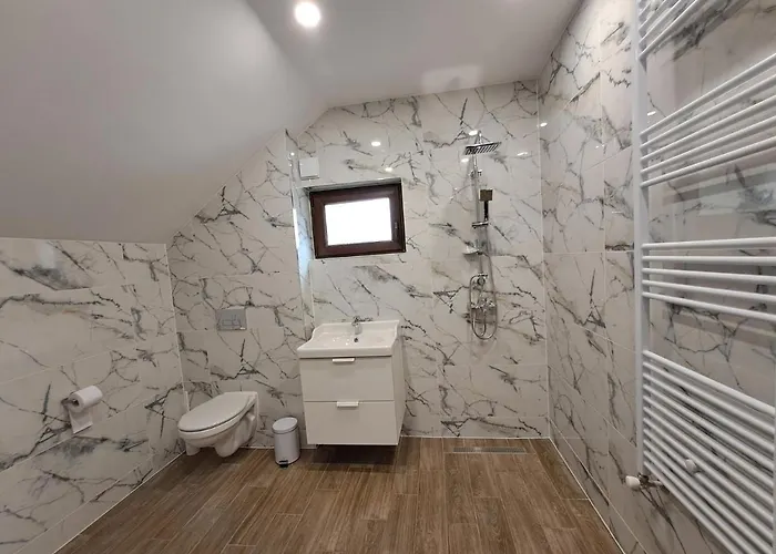 тиловите къщи Willa Ribarica